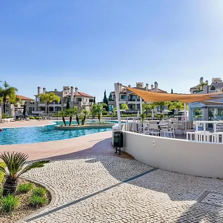 Pine Hills Esmeralda By Interhome