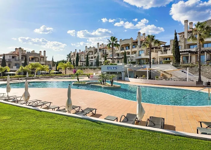 Pine Hills Esmeralda By Interhome Apartament