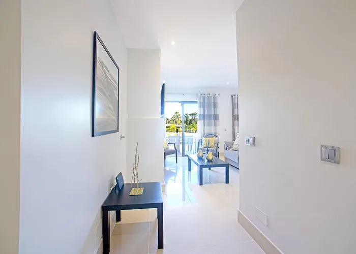 Apartament Pine Hills Esmeralda By Interhome *