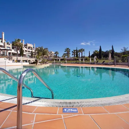 Apartamento Pine Hills Esmeralda By Interhome